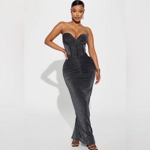Fashion Nova sexy encounter glitter maxi dress- black